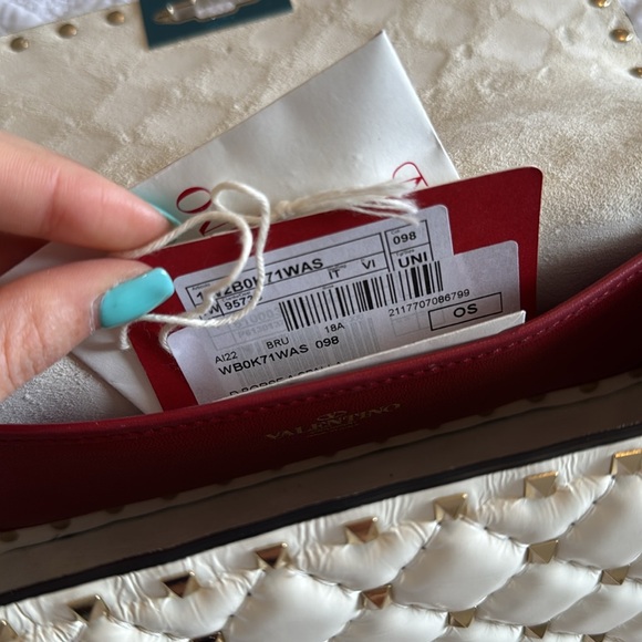 Authentic Valentino rockstud spike purse in ivory - Picture 4 of 10